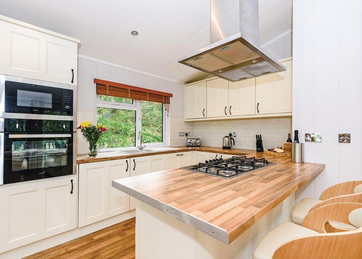 Keswick Reach Lodge Retreat Bassenthwaite Lake Экстерьер фото