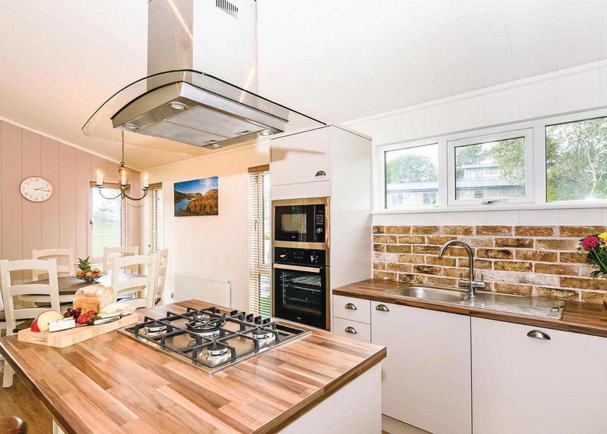 Keswick Reach Lodge Retreat Bassenthwaite Lake Экстерьер фото